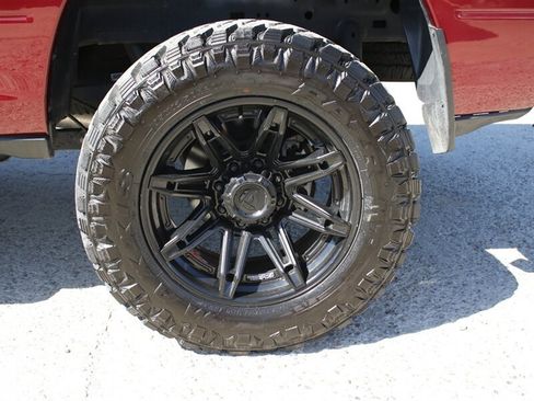 Used 2024 RAM 2500 Big Horn AWD/4WD image 18