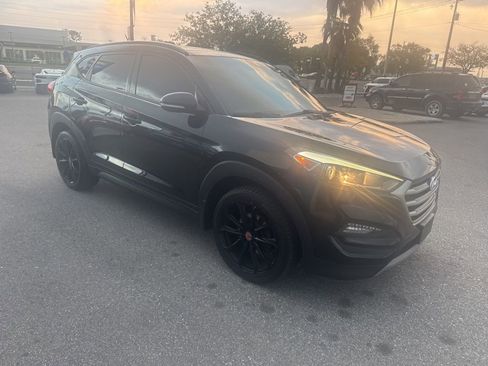 Used 2017 Hyundai Tucson Night image 1