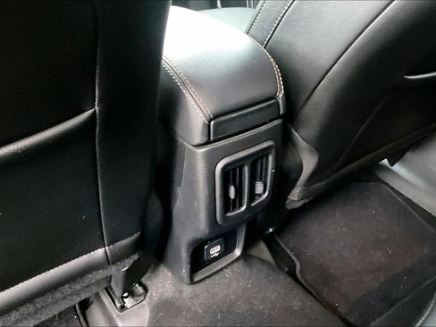 Used 2021 Jeep Compass Latitude AWD/4WD image 10