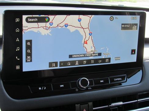 New 2025 Mitsubishi Outlander SE image 16