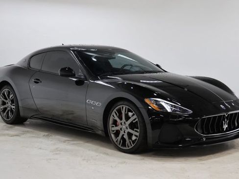 Used 2018 Maserati GranTurismo MC RWD image 1