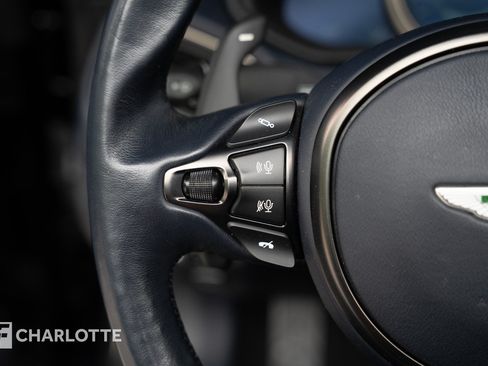 Used 2019 Aston Martin DB11 Volante RWD image 24