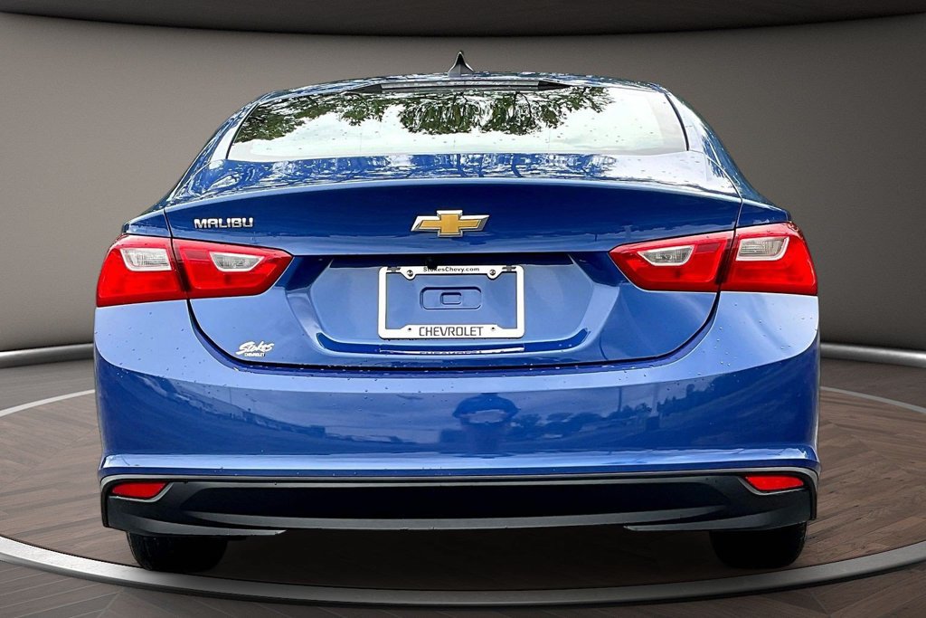 Used 2023 Chevrolet Malibu LS FWD image 5