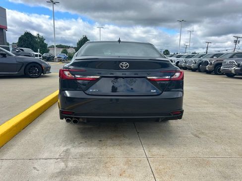Used 2025 Toyota Camry SE FWD image 7