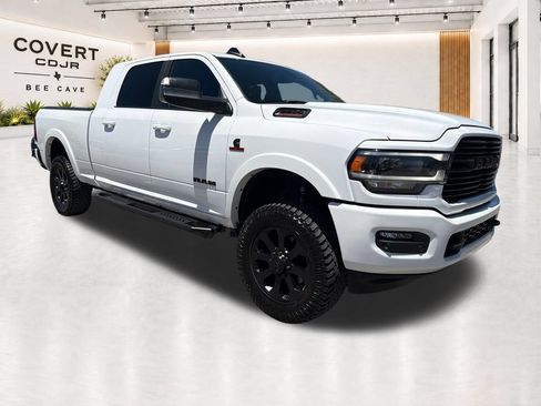Used 2022 RAM 2500 Laramie w/ Night Edition AWD/4WD image 1