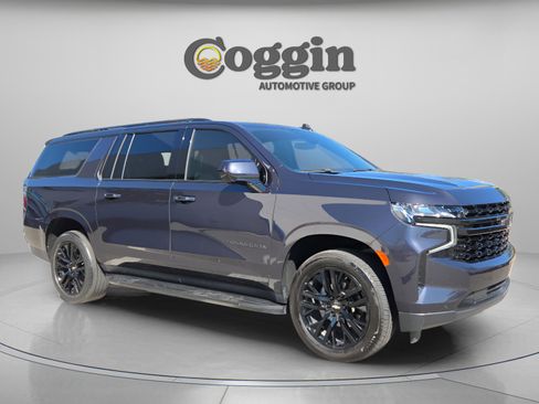 Used 2023 Chevrolet Suburban LS w/ Max Trailering Package image 8