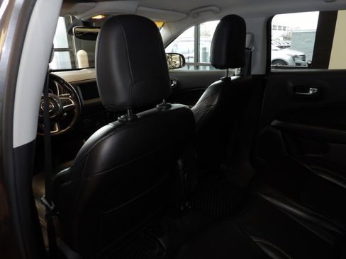 Used 2021 Jeep Compass Latitude w/ Convenience Group image 21