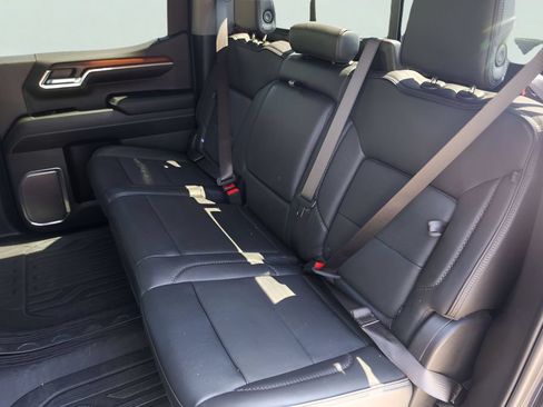 Used 2024 GMC Sierra 1500 Denali w/ Technology Package RWD image 27