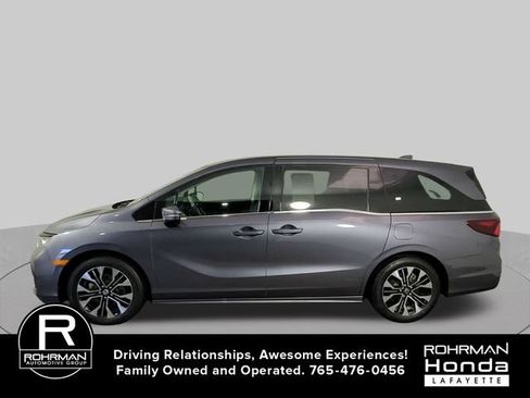 Used 2025 Honda Odyssey Elite image 5