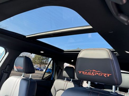 Certified 2025 Honda Pilot TrailSport image 30