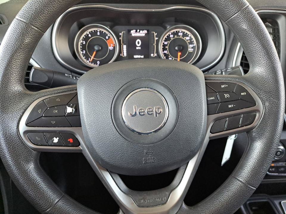 Used 2019 Jeep Cherokee Latitude w/ Popular Appearance Group FWD image 26
