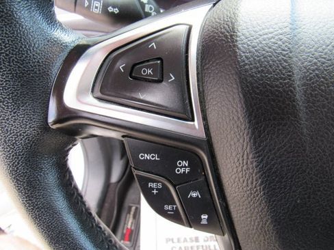 Used 2020 Ford Edge Titanium w/ Equipment Group 301A AWD/4WD image 14