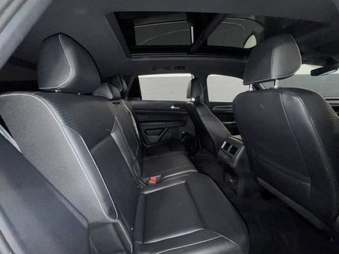 Used 2020 Volkswagen Atlas Cross Sport SEL R-Line FWD image 22