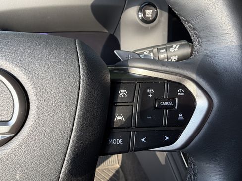 Used 2024 Lexus GX 550 AWD/4WD image 20