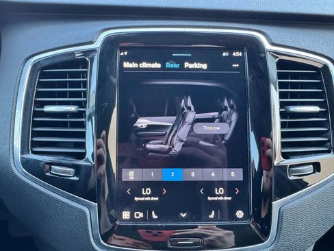 Used 2024 Volvo XC90 B6 Plus w/ Protection Package Premier image 27