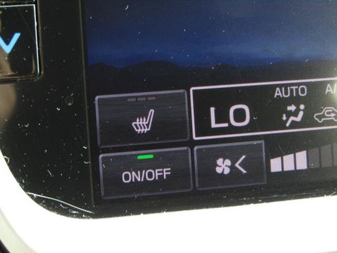Used 2022 Subaru Outback Premium AWD/4WD image 25
