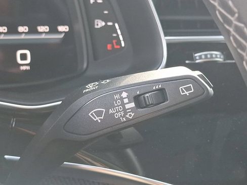 Used 2021 Audi SQ8 Premium Plus w/ Driver Assistance Package AWD/4WD image 27