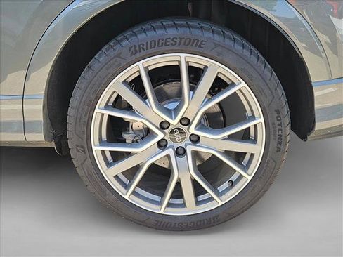 Used 2025 Audi Q3 2.0T Premium Plus w/ Premium Plus Package image 10