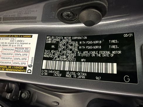 Used 2021 Lexus GX 460 Premium w/ Premium Package AWD/4WD image 23