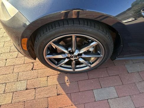 Used 2021 MAZDA MX-5 Miata RF Grand Touring image 2
