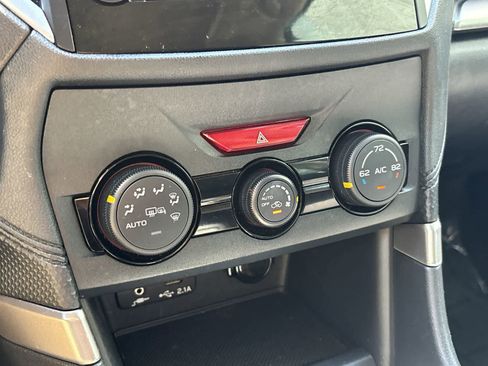 Used 2023 Subaru Forester Premium image 22