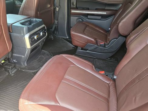 Used 2022 Ford Expedition Max Limited RWD image 28