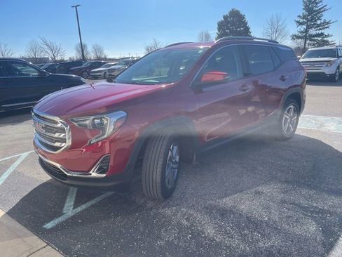 Used 2019 GMC Terrain SLT image 12