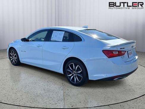 Used 2024 Chevrolet Malibu RS FWD image 3