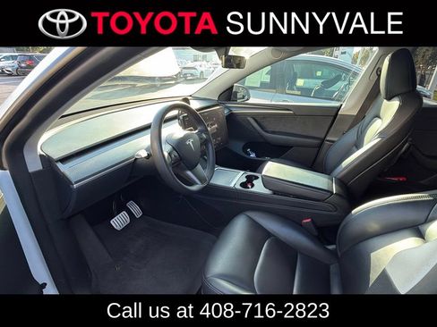Used 2024 Tesla Model Y Performance AWD/4WD image 4