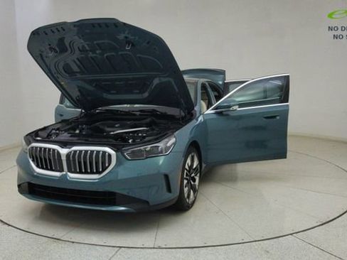 Used 2026 BMW 530i RWD image 70