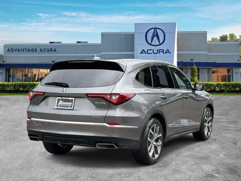 Certified 2024 Acura MDX SH-AWD w/ Technology Package image 5