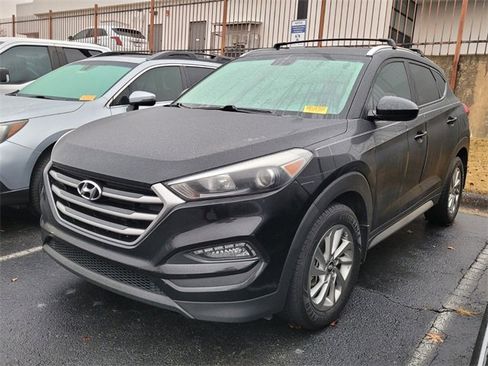 Used 2018 Hyundai Tucson SEL image 3