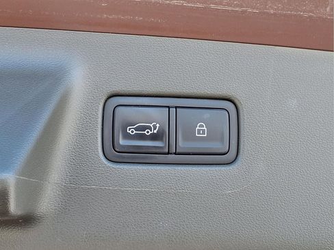 Used 2024 Hyundai Santa Fe Calligraphy image 7