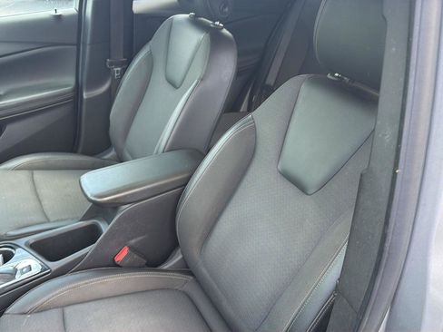Certified 2023 Buick Encore GX Select FWD image 27