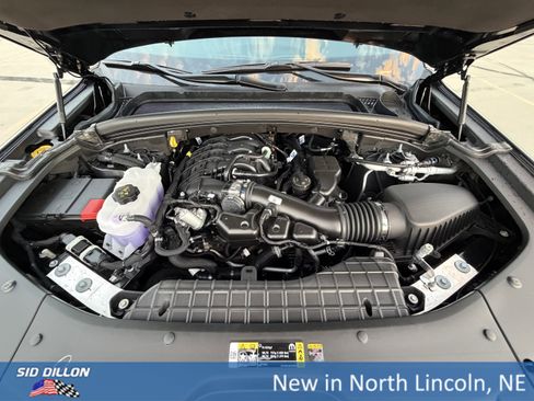 New 2025 Jeep Grand Cherokee Altitude image 6