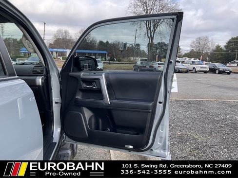 Used 2021 Toyota 4Runner Trail Special Edition image 34