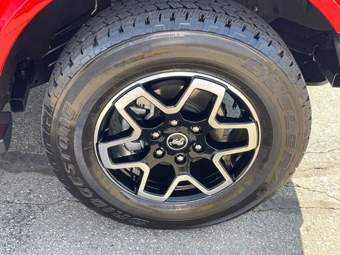 Used 2024 Ford Bronco Outer Banks AWD/4WD image 25