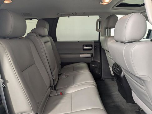 Certified 2020 Toyota Sequoia Limited image 25