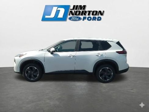 Used 2025 Nissan Rogue SV FWD image 6