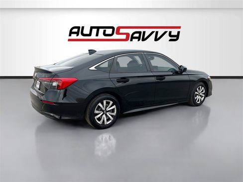 Used 2022 Honda Civic LX image 7