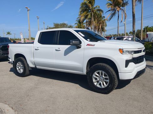 Used 2024 Chevrolet Silverado 1500 RST w/ Convenience Package II image 2