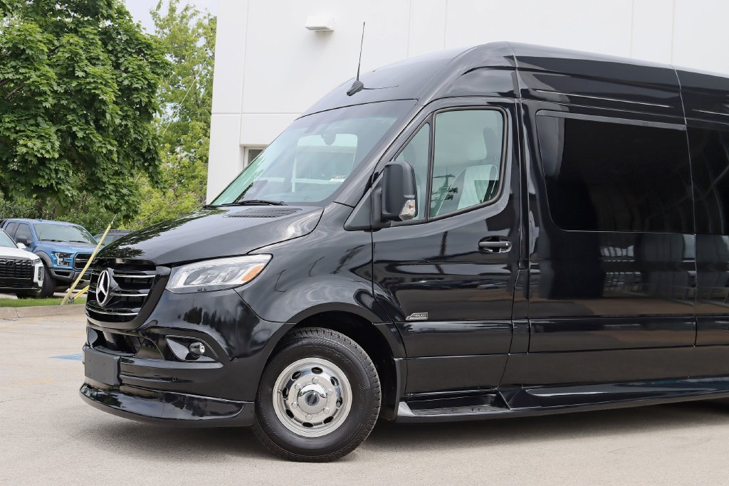 Used 2026 Mercedes-Benz Sprinter 3500 image 5