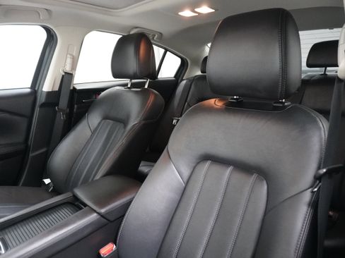 Used 2021 MAZDA MAZDA6 Grand Touring image 10