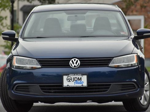 Used 2012 Volkswagen Jetta SE image 3