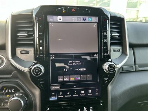 New 2026 RAM 1500 4x4 Crew Cab image 9