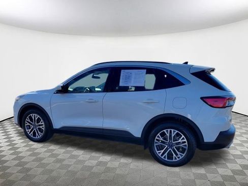 Used 2020 Ford Escape SEL image 5