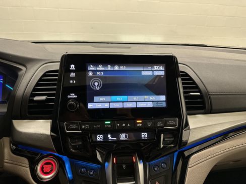Used 2019 Honda Odyssey Elite image 24