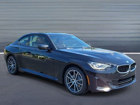 New 2026 BMW 230i Coupe w/ Premium Package RWD image 2