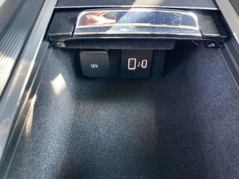 New 2025 Lincoln Corsair FWD w/ Rear Removable Package Tray image 25