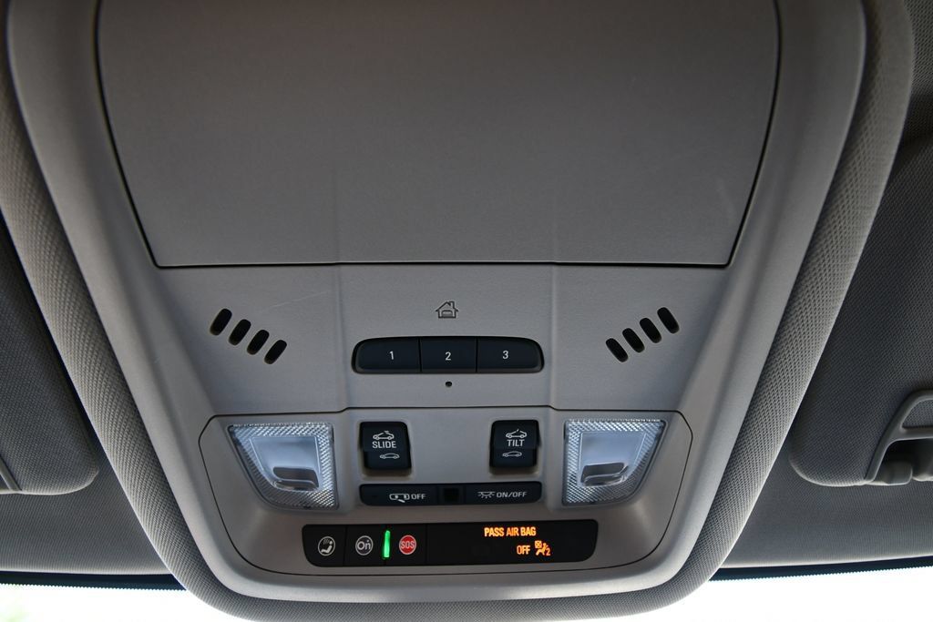 Used 2023 GMC Acadia SLT AWD/4WD image 34
